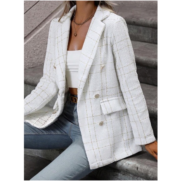 BellanBlue Jackets & Blazers - Classic Plaid Button up Tweed Blazer